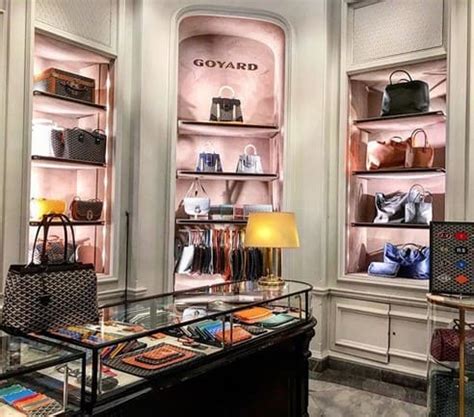 bergdorf goodman goyard|maison Goyard locations near me.